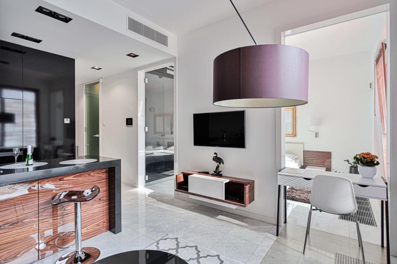 Apartment Piekna Warsaw