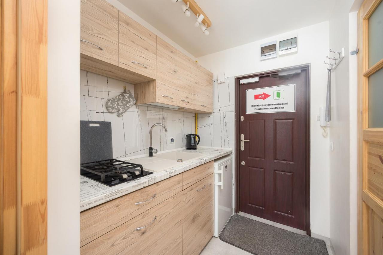 Ochota Wooden Apartment *