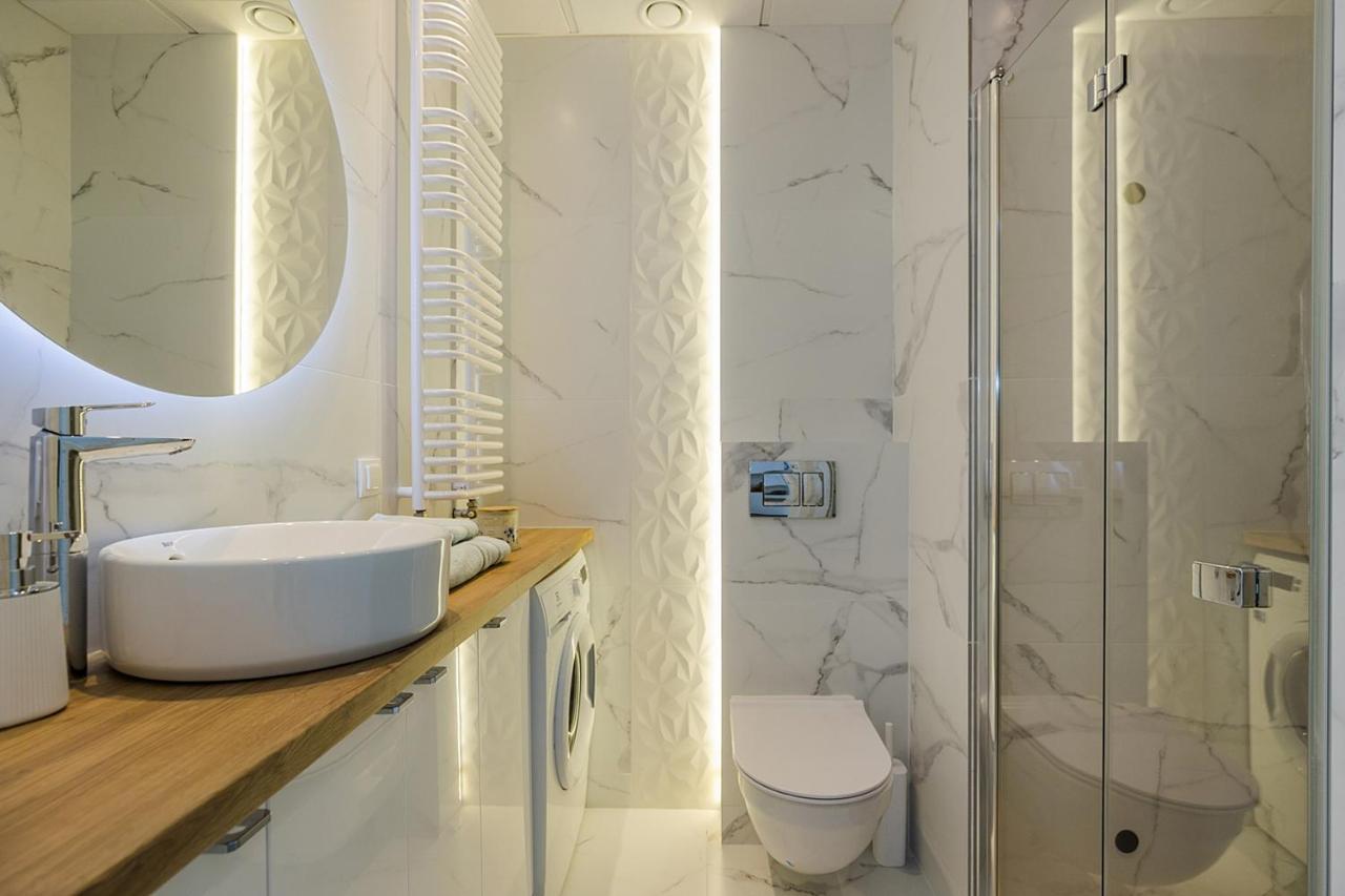 Kasprzaka 29 - Bezplatny Parking - Free Parking - Piekny Widok Na Centrum Miasta - Duzy Balkon - Smart Tv 55 Cali - Wifi - Better Warsaw