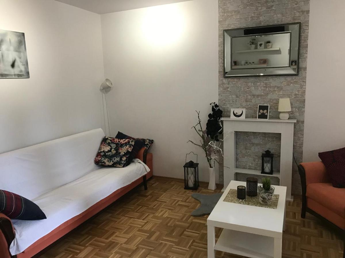 Spokojne Mieszkanie Blisko Lotniska Chopina Apartment Warsaw