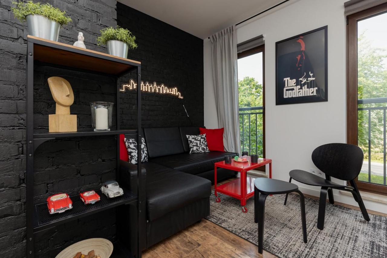 Stylish & Trendy 1 Bedroom Wola With Parking By Renters