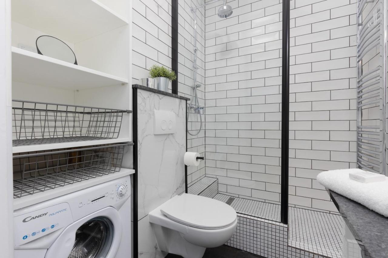 Stylish & Trendy 1 Bedroom Wola With Parking By Renters *