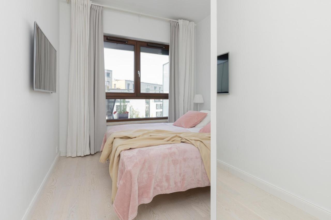 Apartment Sarmacka With Balcony Wilanow By Renters Warsaw