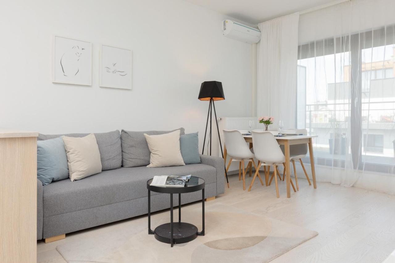 Sarmacka With Balcony Wilanow By Renters Apartment Warsaw