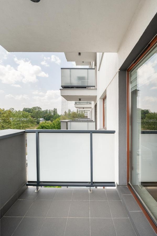Ursynow Modern *