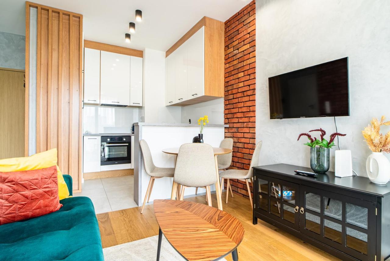 Apartamentysnu, Wola Premium Ii Z Parkingiem Apartament