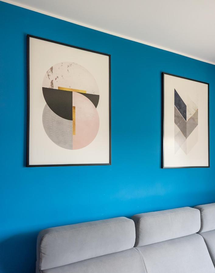 Powazki Modern Apartment Warsaw