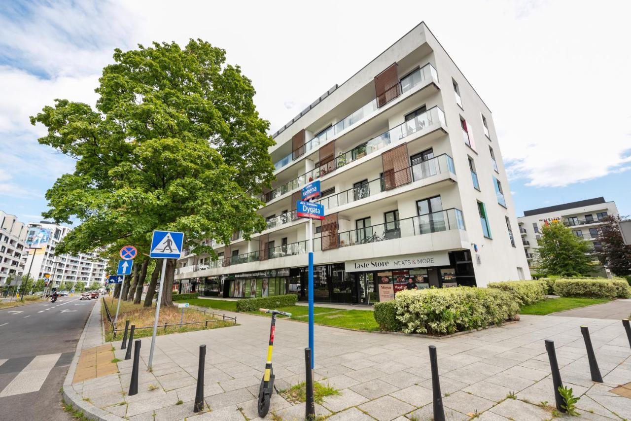 Powazki Modern Apartment