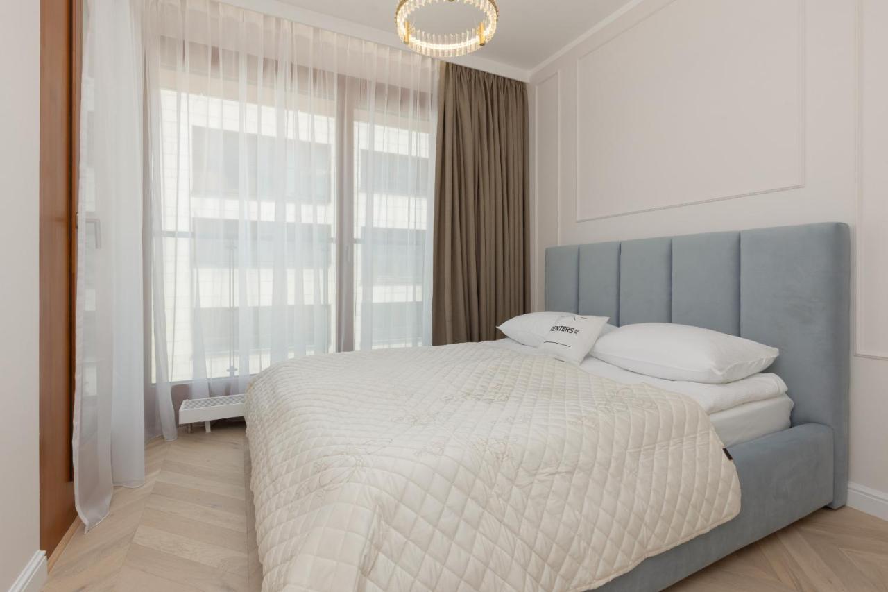 Lux Niemcewicza With Ac & Balcony Ochota By Renters Apartment *