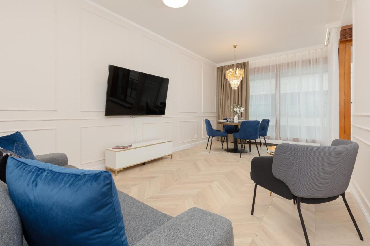 Lux Niemcewicza With Ac & Balcony Ochota By Renters