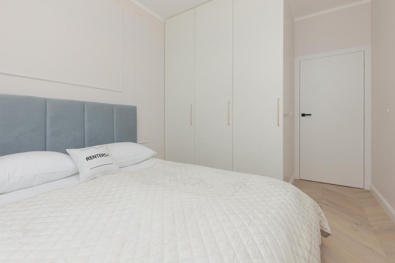 Lux Niemcewicza With Ac & Balcony Ochota By Renters Apartment *