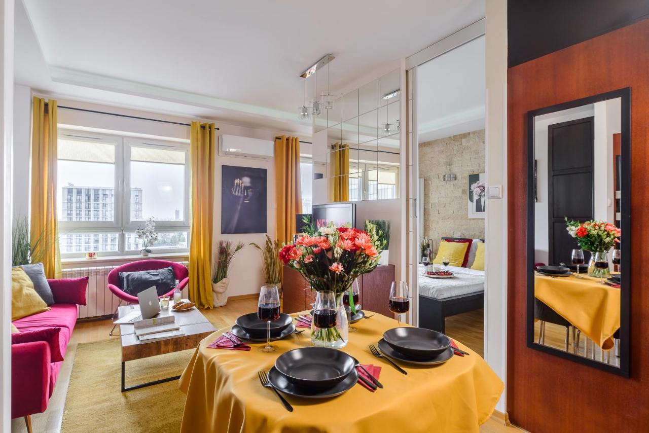 Luxury In Platinum Tower Apartment Warsaw
