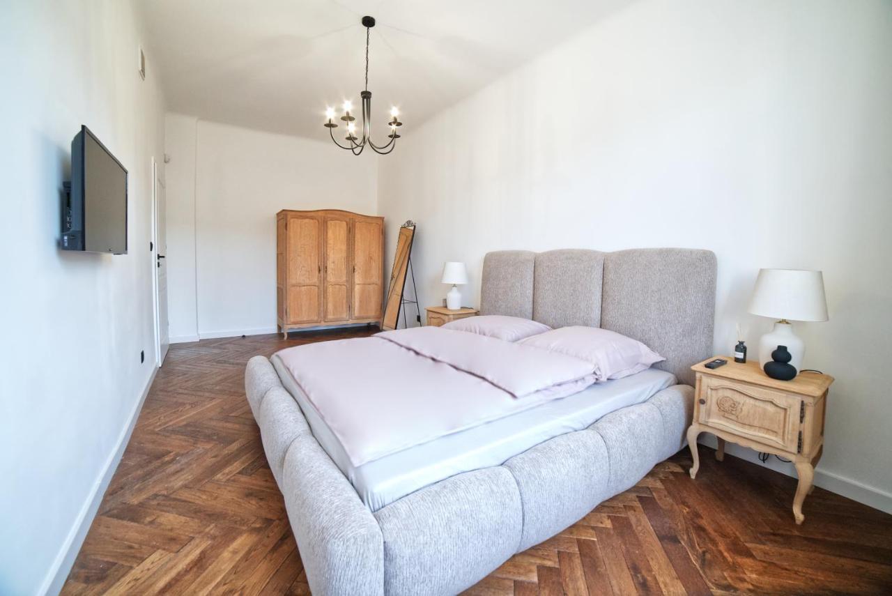 Marszalkowska Move In Premium No 1