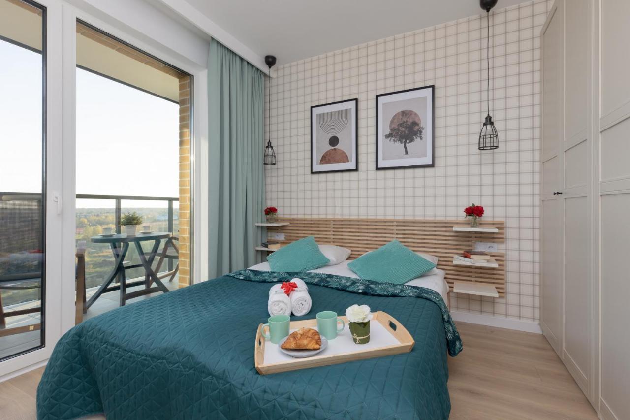 Praga With Parking By Renters Apartment