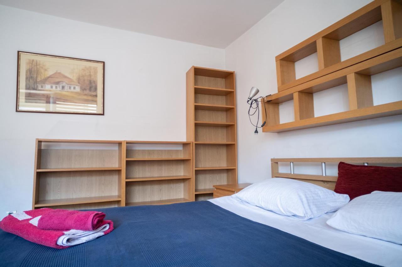 Apartroom Nowiniarska Ở trọ Warsaw