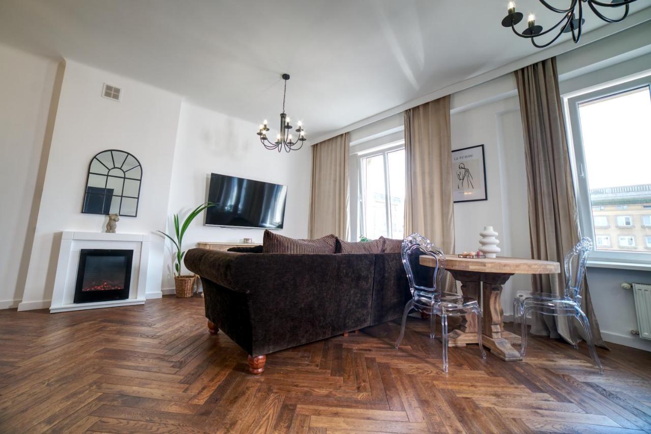 Marszalkowska Move In Premium No 1 Warsaw