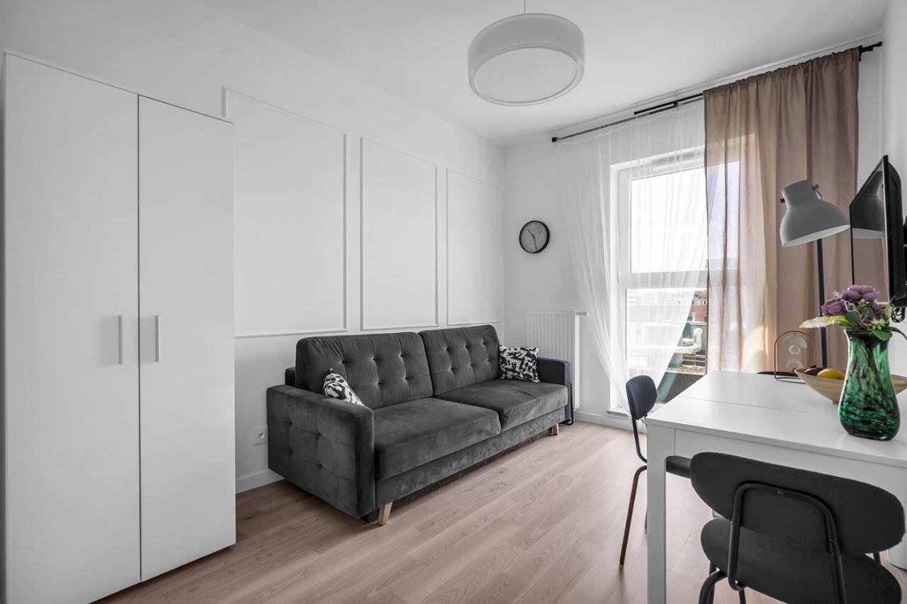 Rondo Daszynskiego N1 - Parking, 8th Floor, View, Subway - By Rentujemy *