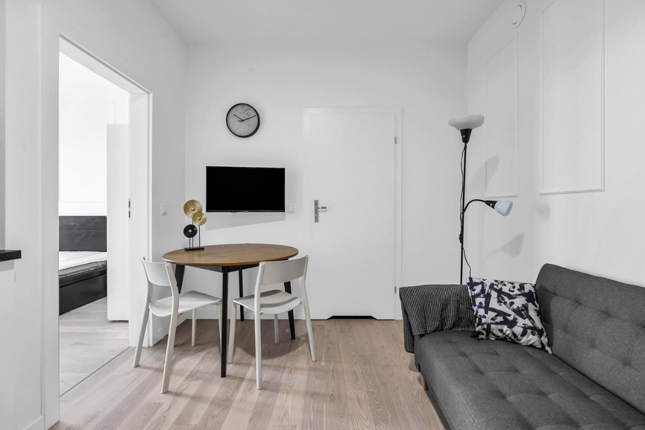 Apartment Rondo Daszynskiego N3 - 8th Floor, View, Subway - By Rentujemy *