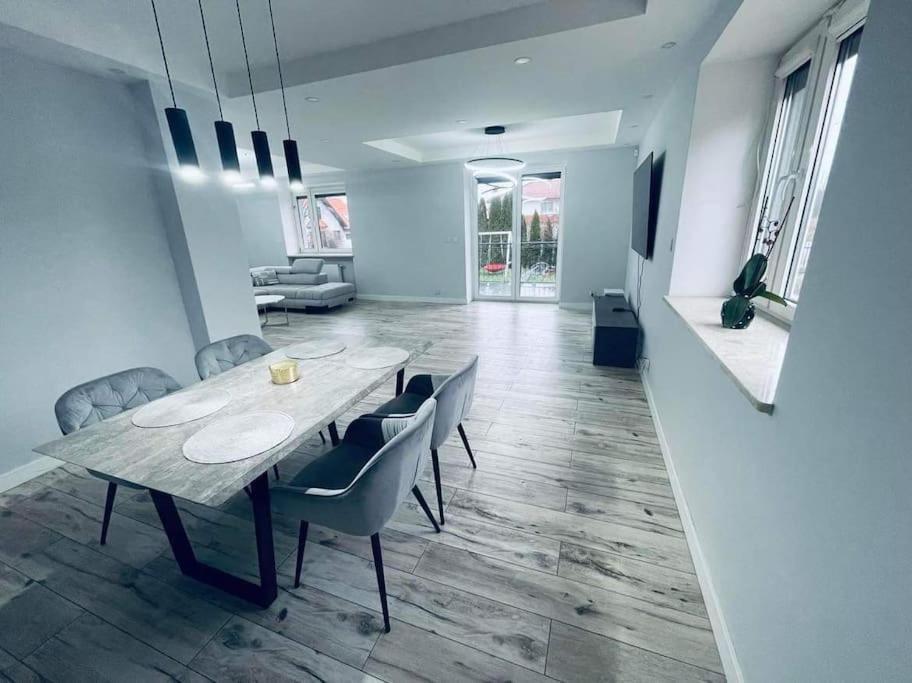 Biệt thự Dream House Smarthome Warsaw