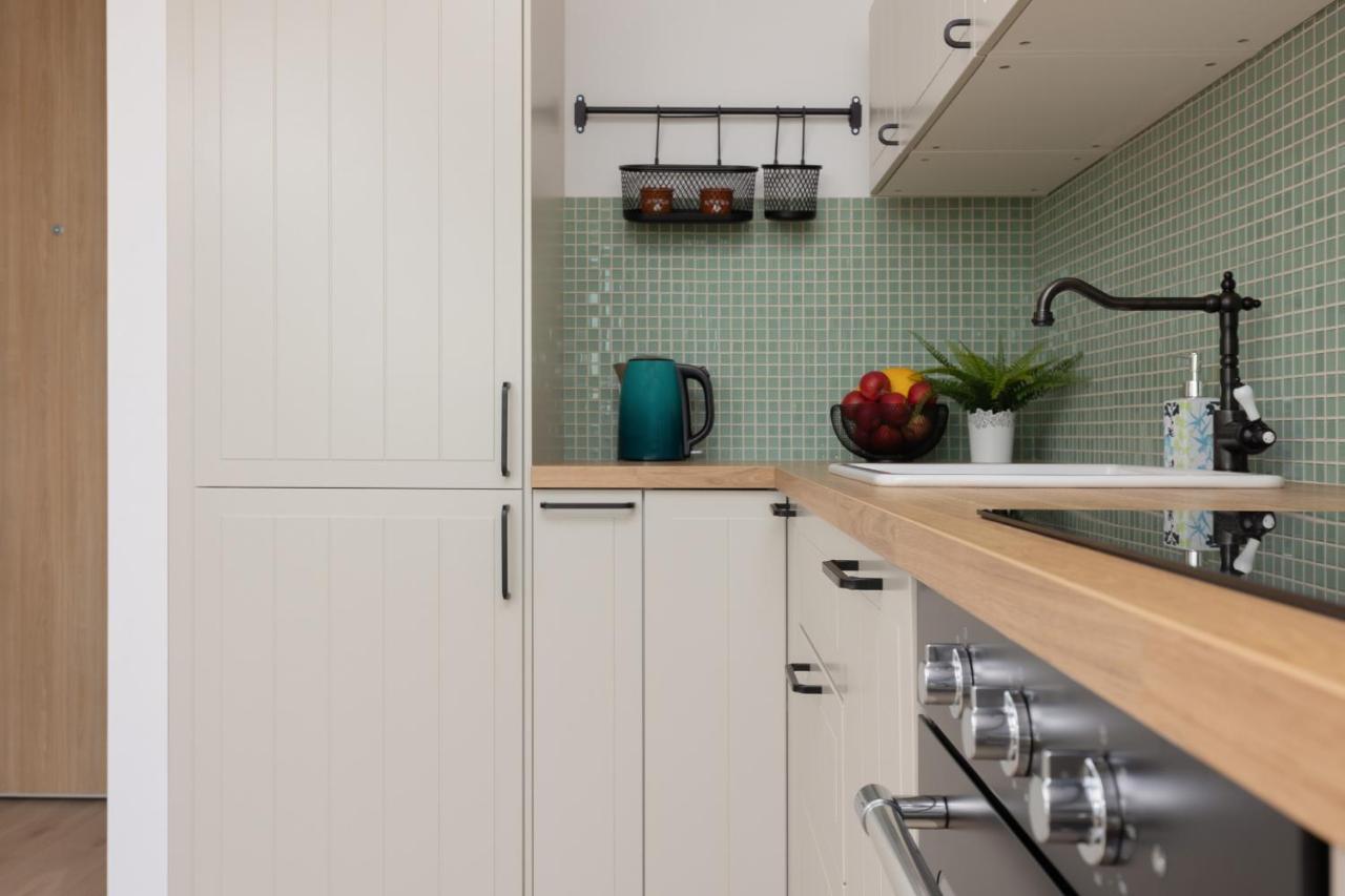 Apartment Praga With Parking By Renters Warsaw