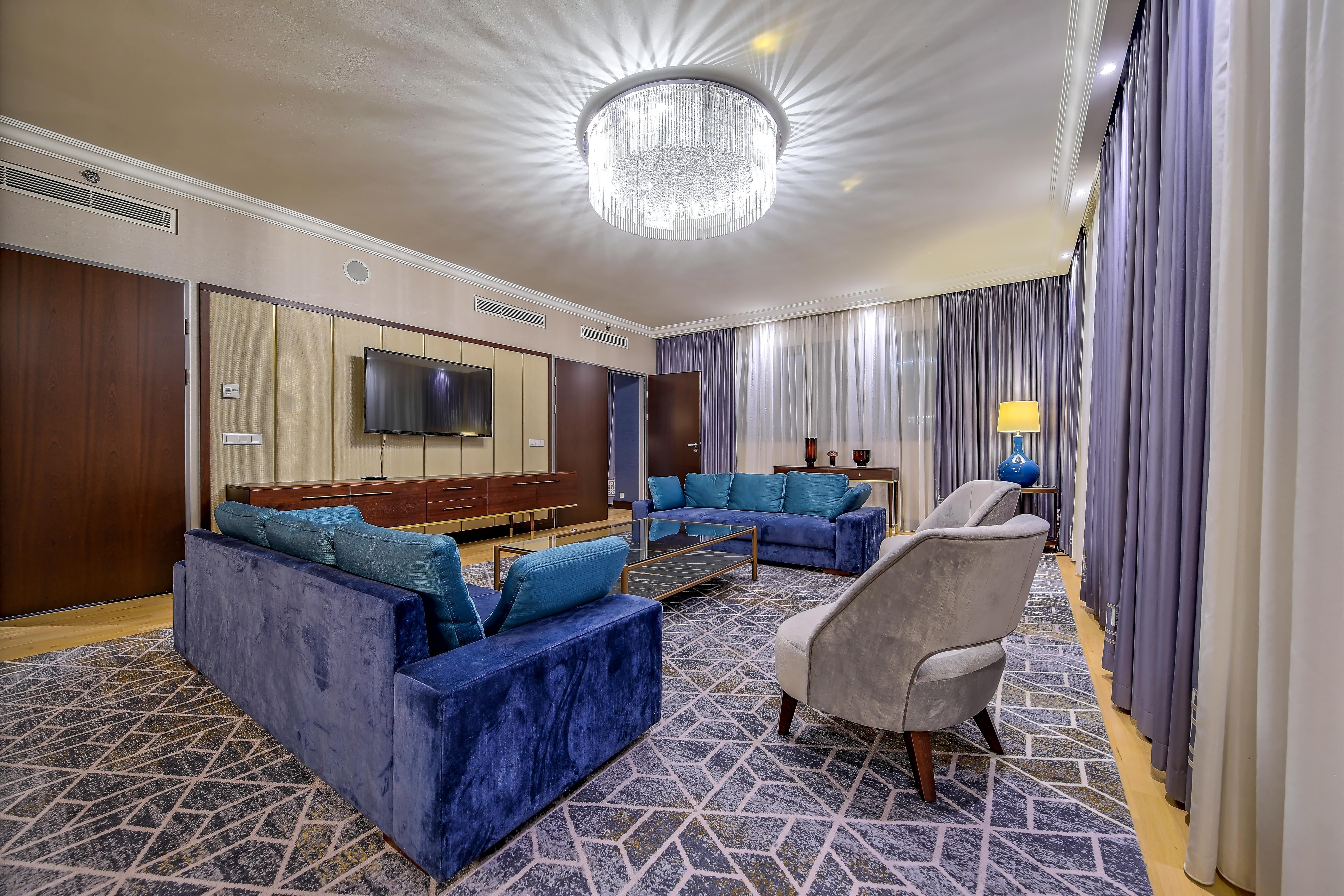 Intercontinental By Ihg Hotel 5*