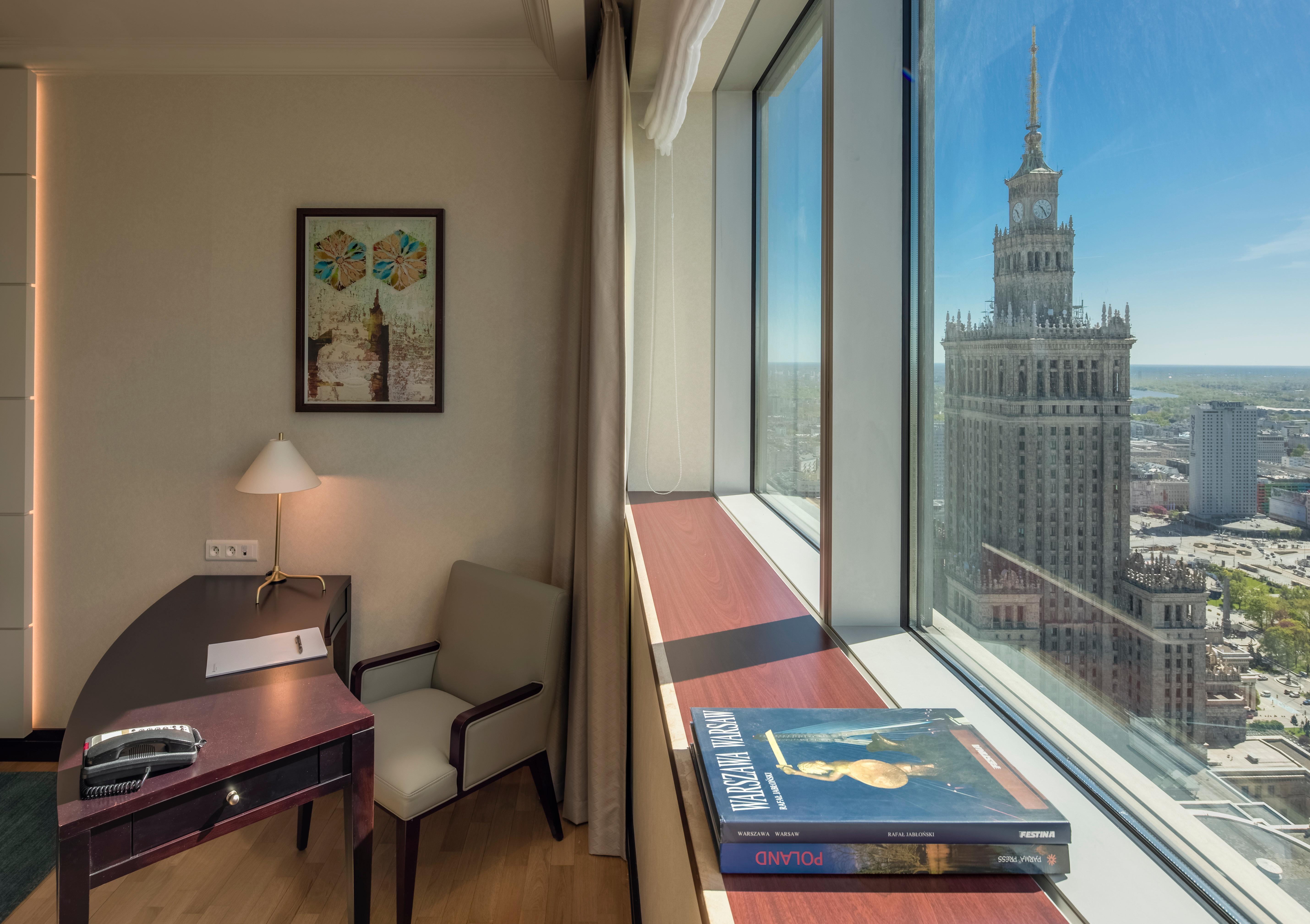 Intercontinental By Ihg Hotel 5*