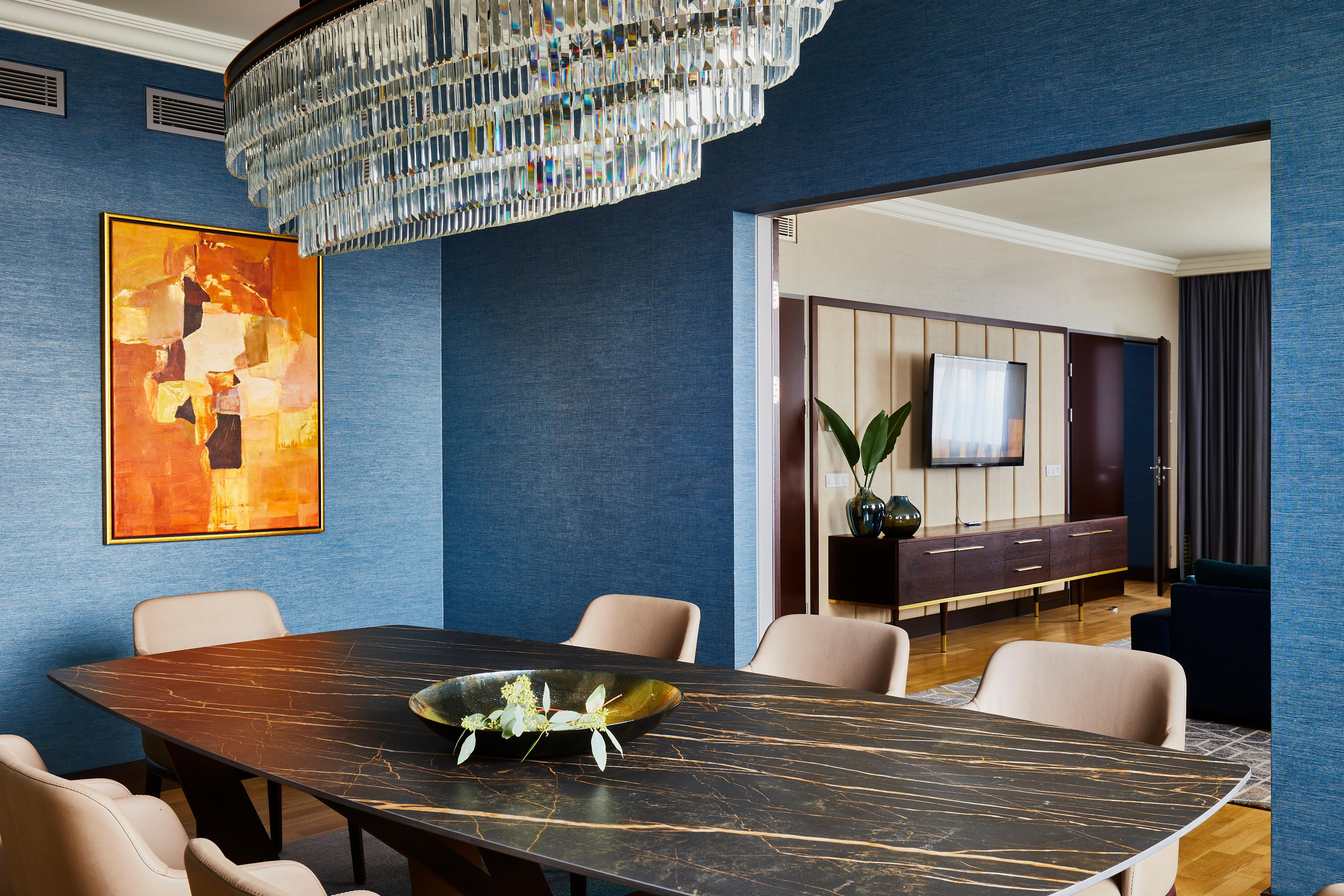 Intercontinental By Ihg Hotel