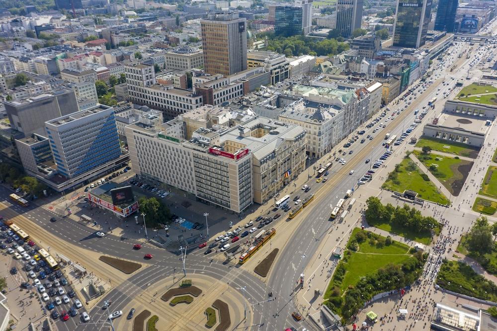 Metropol 3*