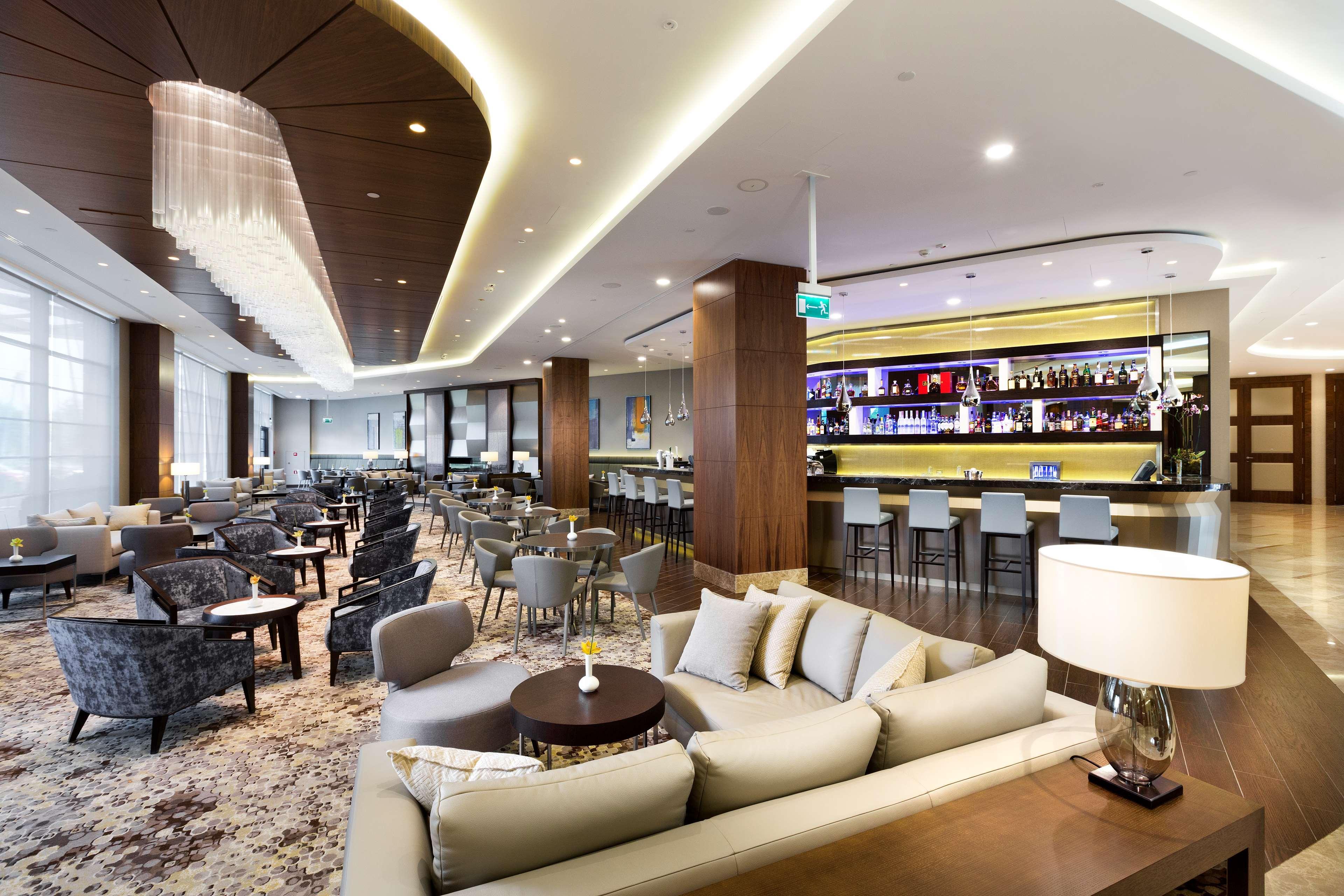 Doubletree By Hilton & Conference Centre Hotel Warsaw