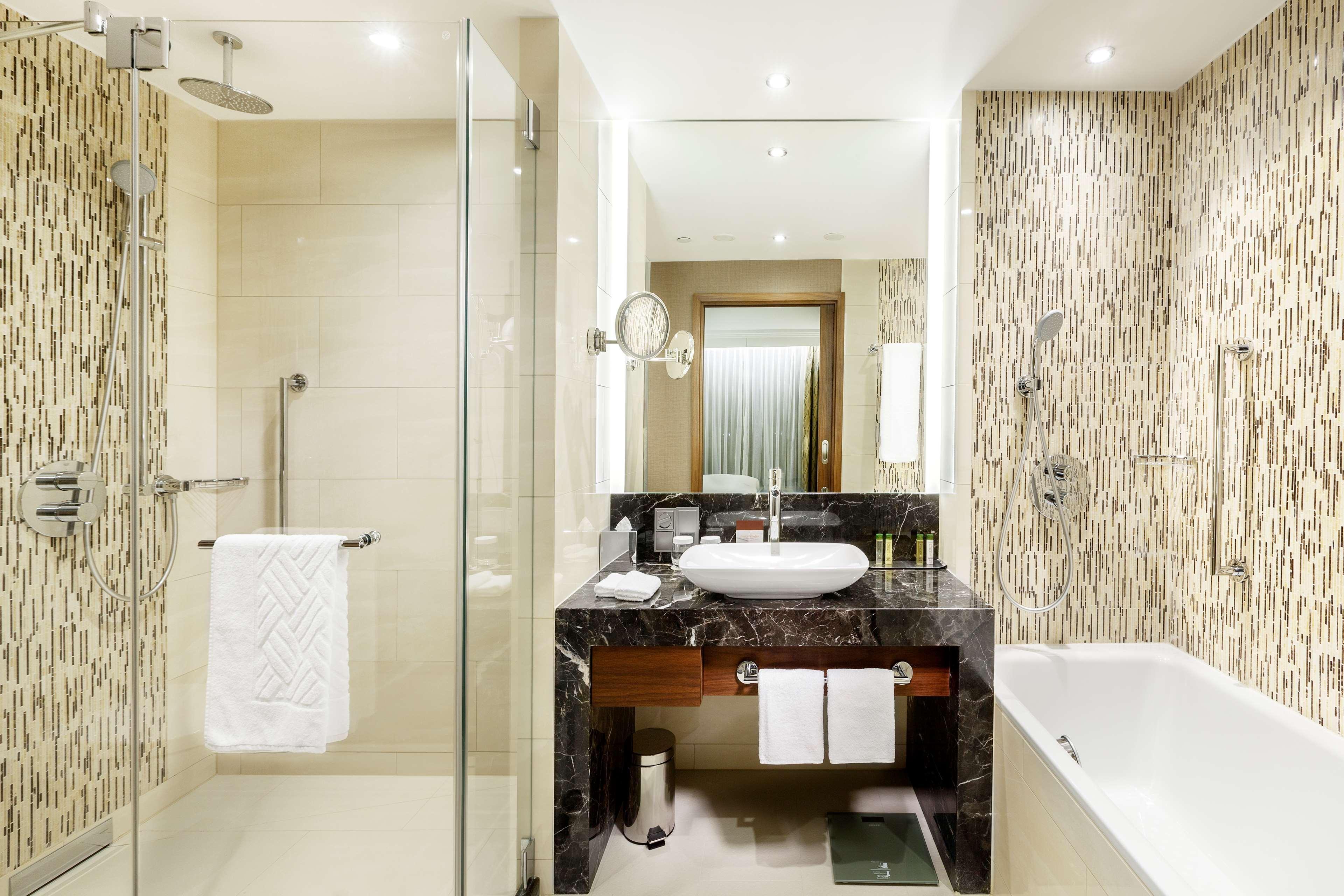 Doubletree By Hilton & Conference Centre Hotel