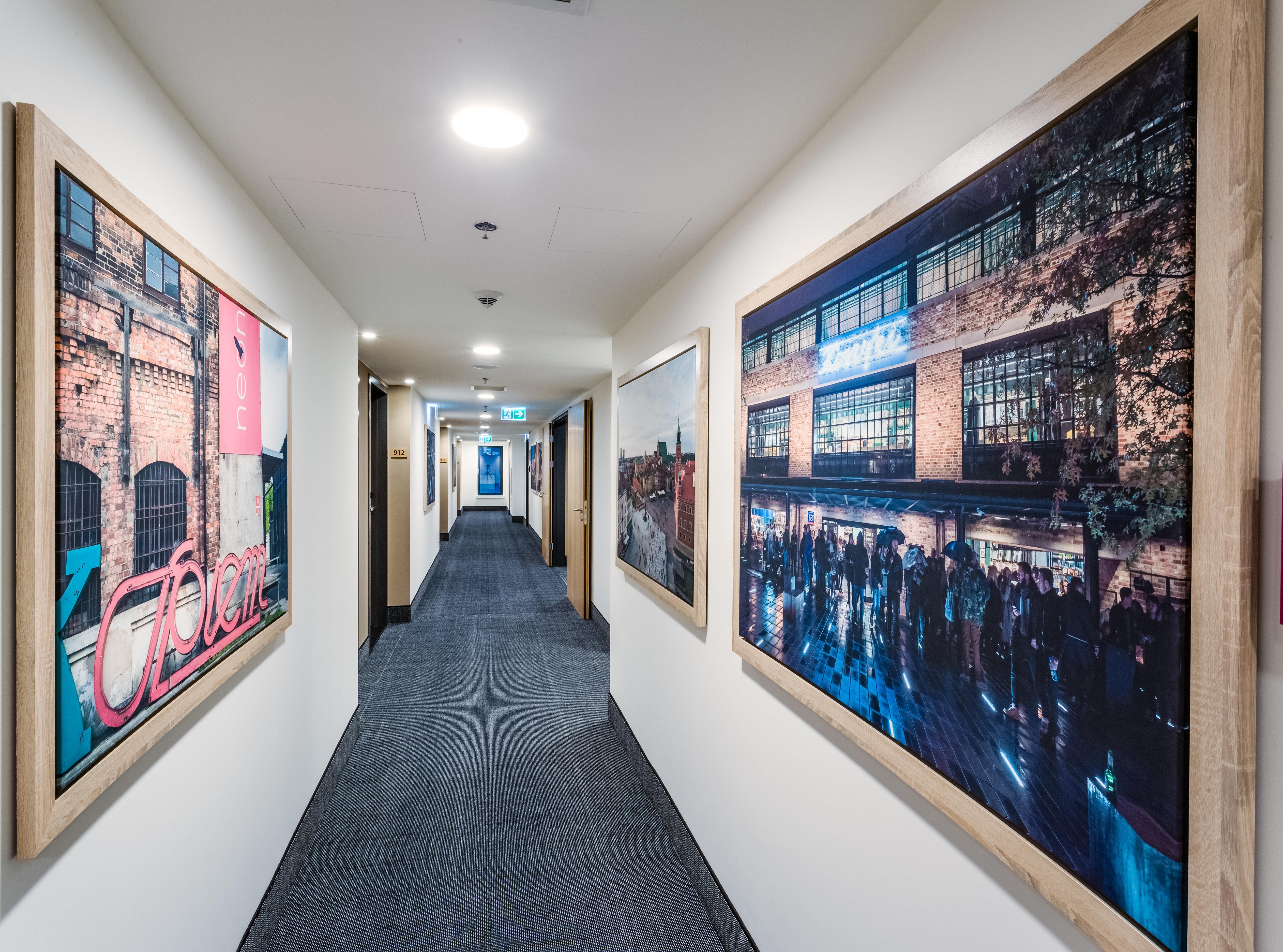 - Centre By Ihg