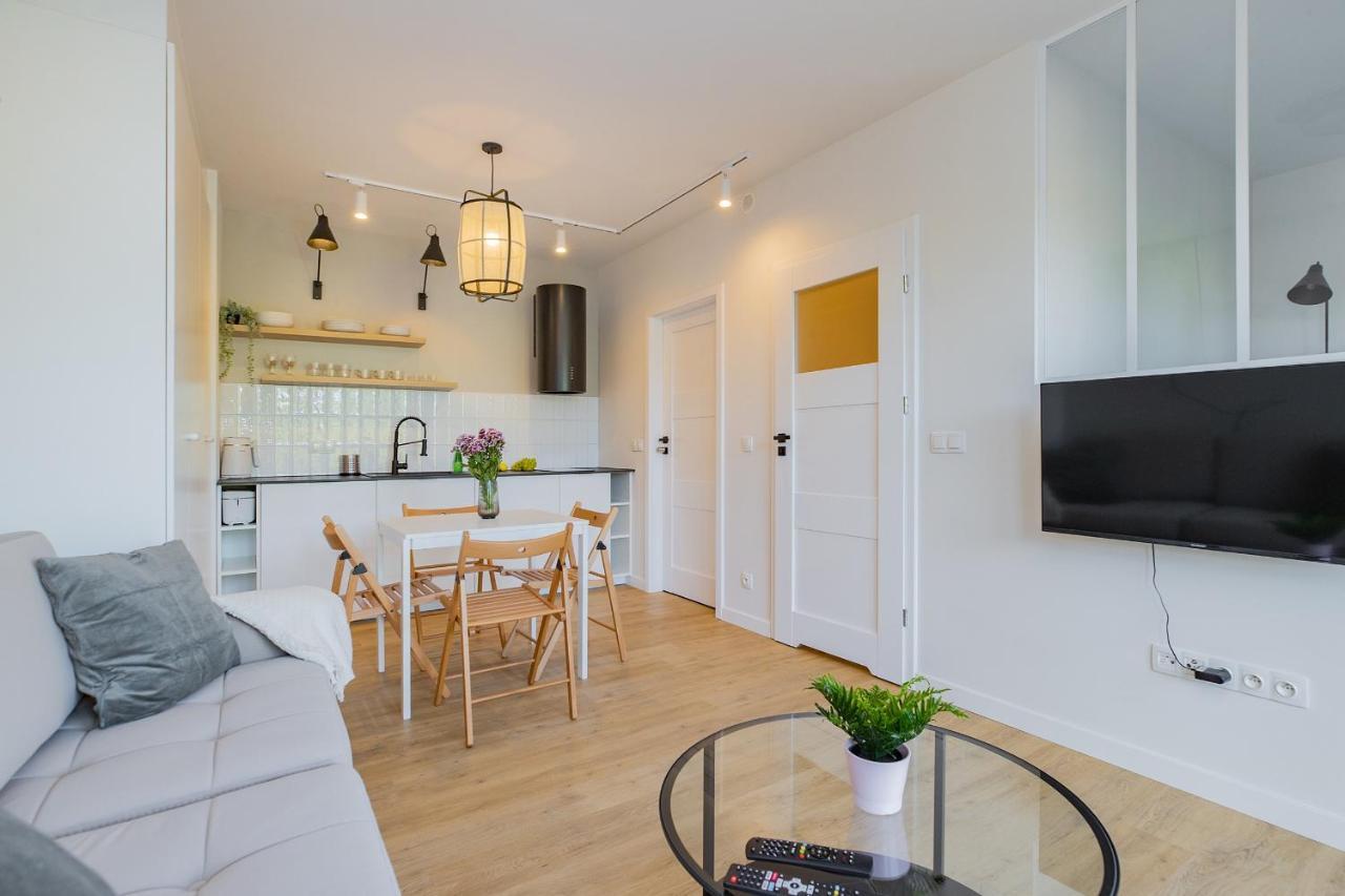 Shortstaypoland Jagiellonska Apartment *
