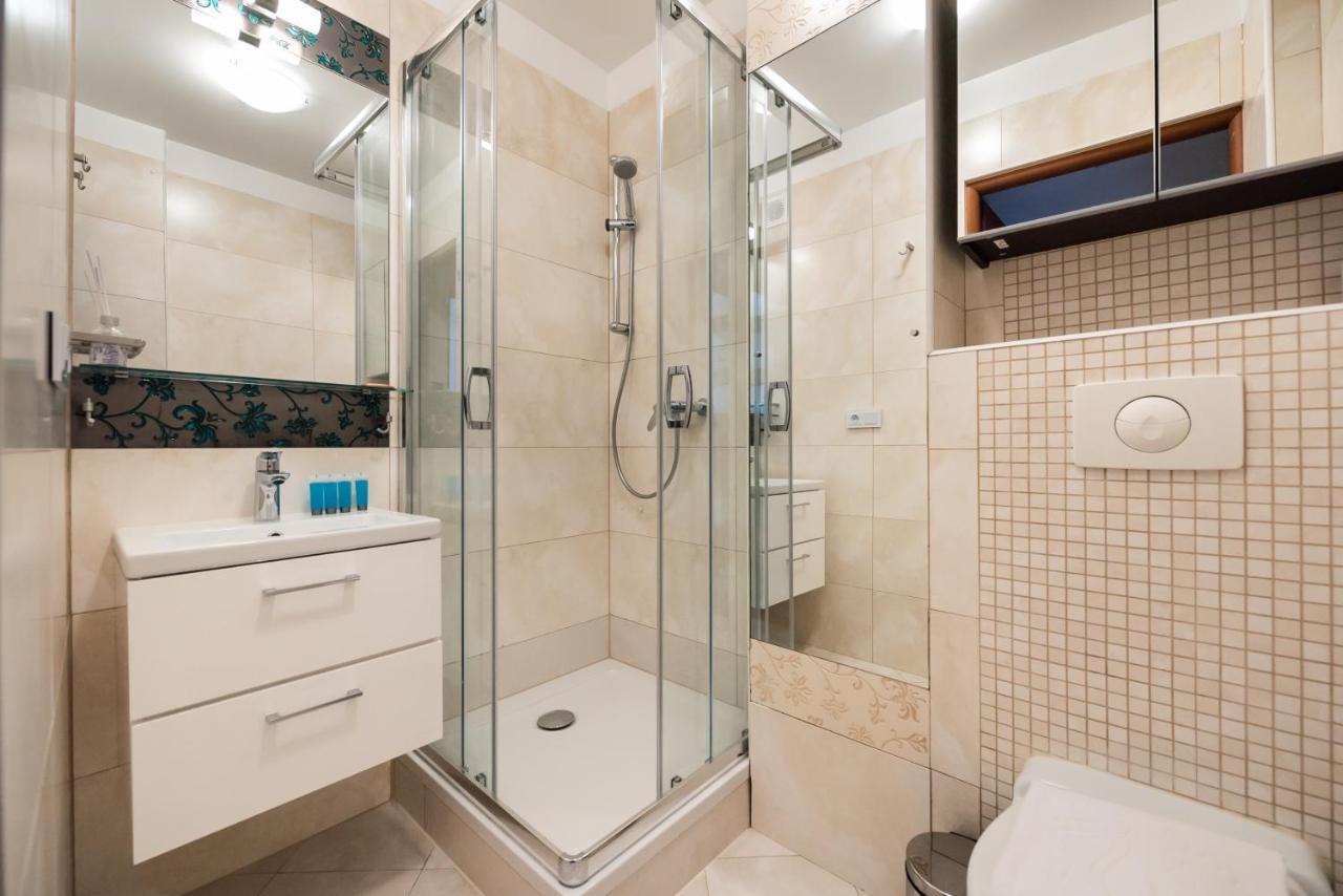 Metro Rondo Onz 2-bedroom *