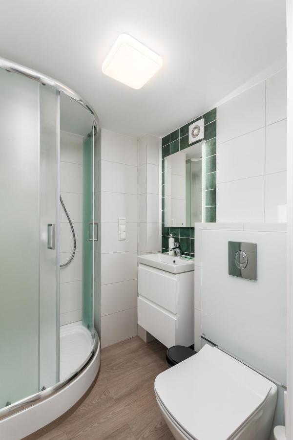 Apartament Swietokrzyska 16 *
