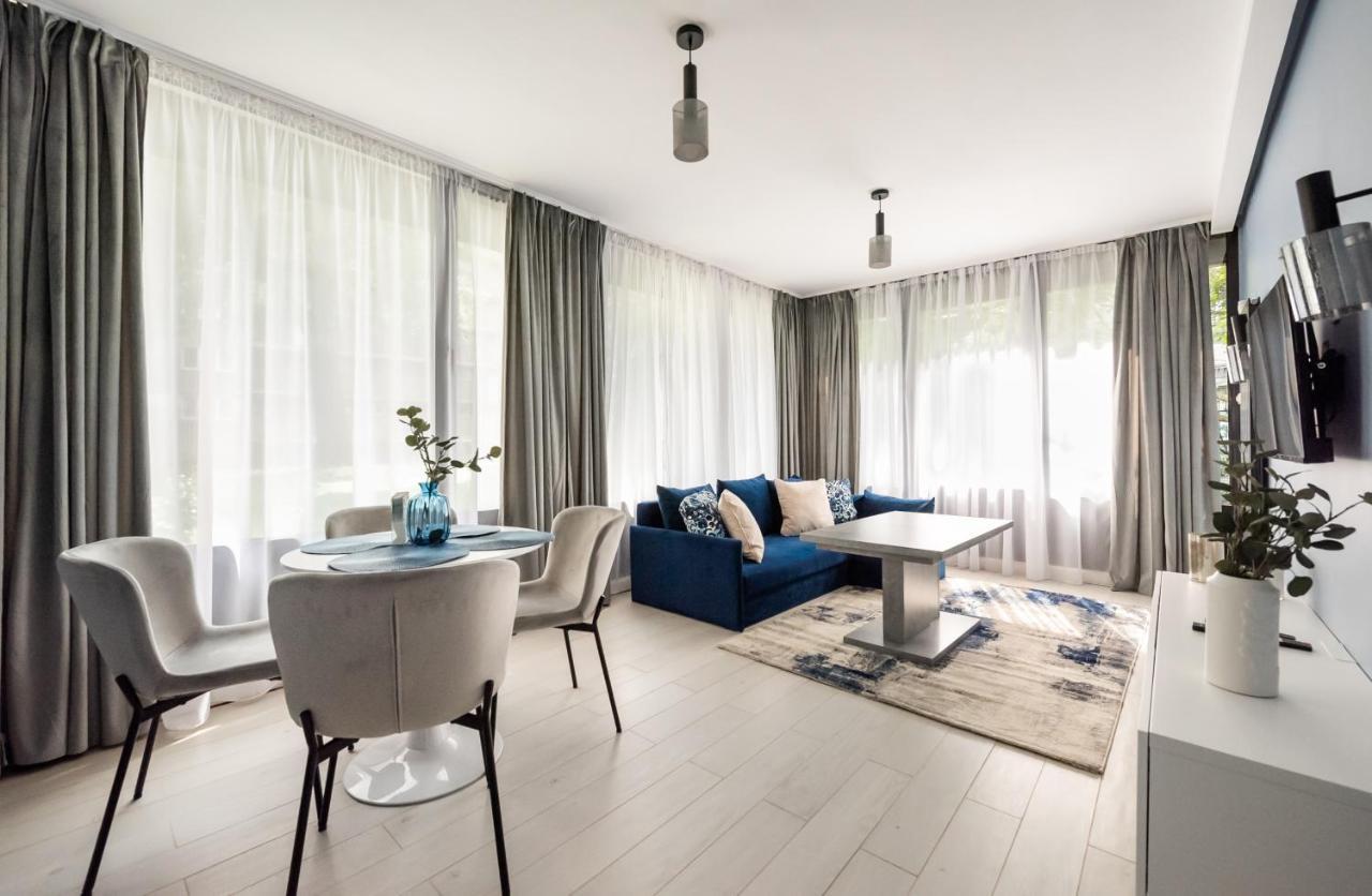 Apartament Wiejska Glamour Warszawa