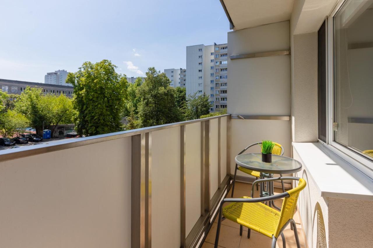 Apartment Metro Pole Mokotowskie By Renters