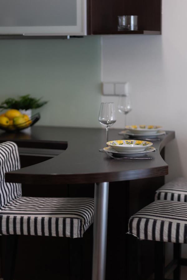 Apartament With Study Powstancow Slaskich By Renters