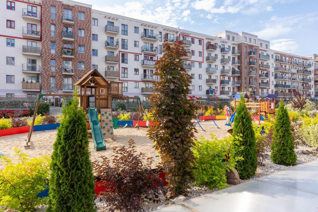 Modern & Bright With Parking And Balcony By Renters Apartment Warsaw