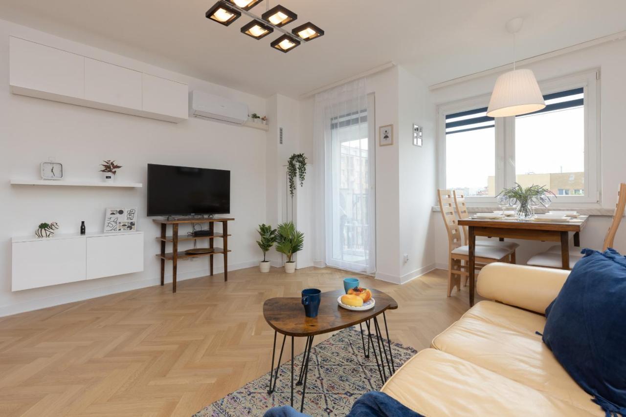Elegant With Ac 550 M To Copernicus Science Centre By Renters * Warszawa