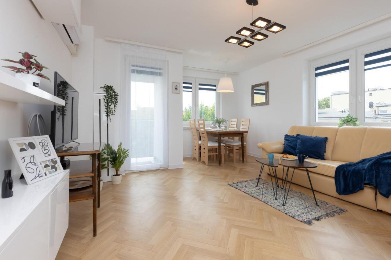Elegant With Ac 550 M To Copernicus Science Centre By Renters * Warszawa