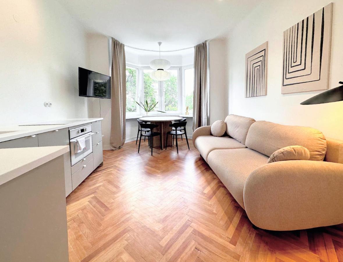 Concierge Wiatraczna Apartment
