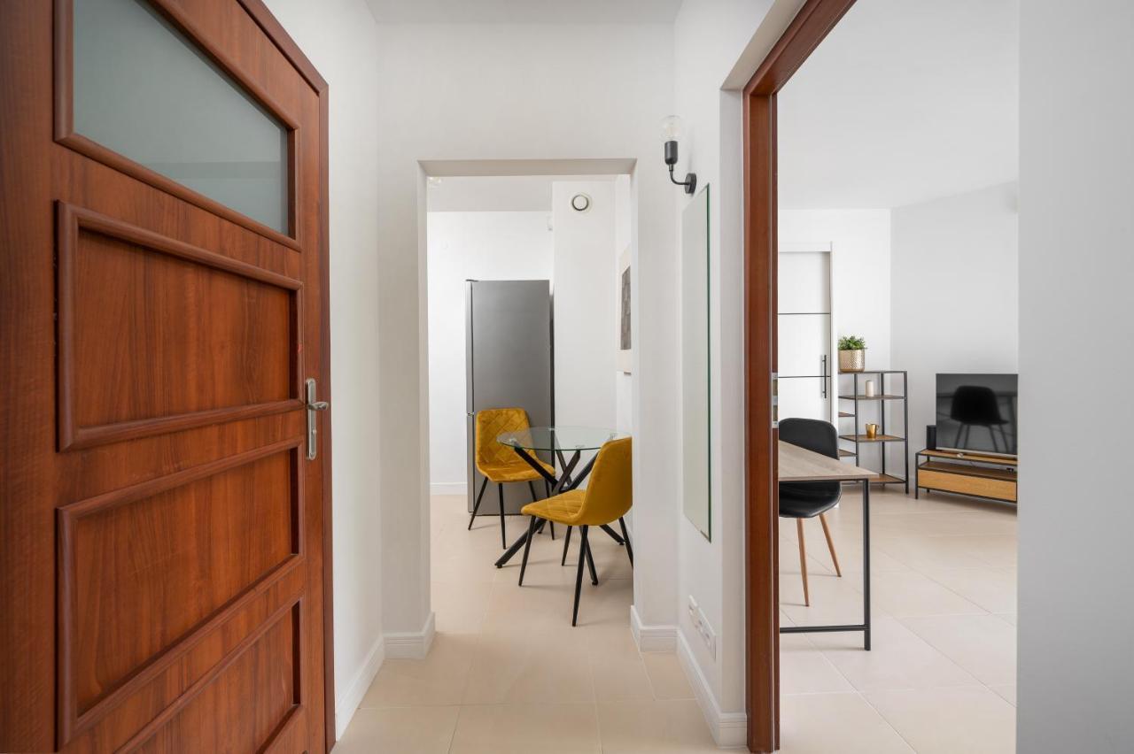 Browary Warszawskie Modern Apartment
