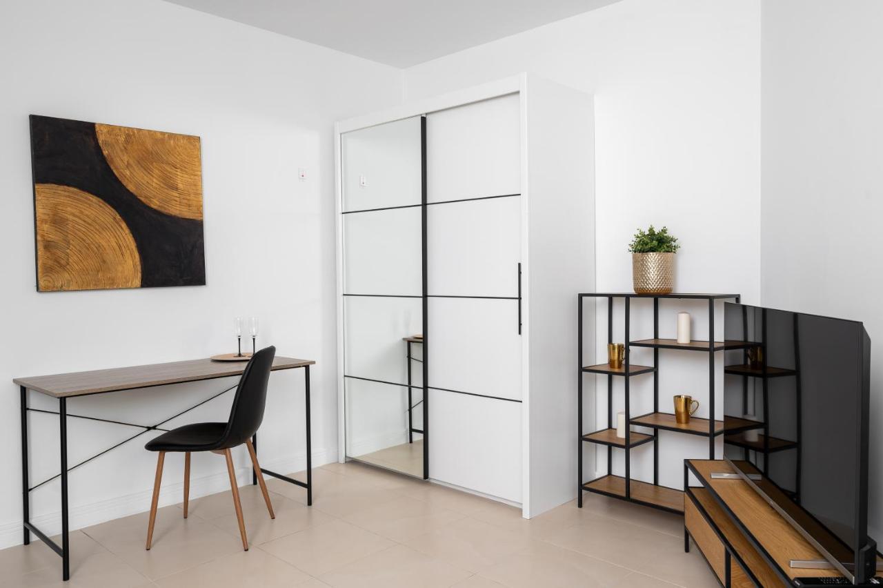 Browary Warszawskie Modern Apartment Warschau