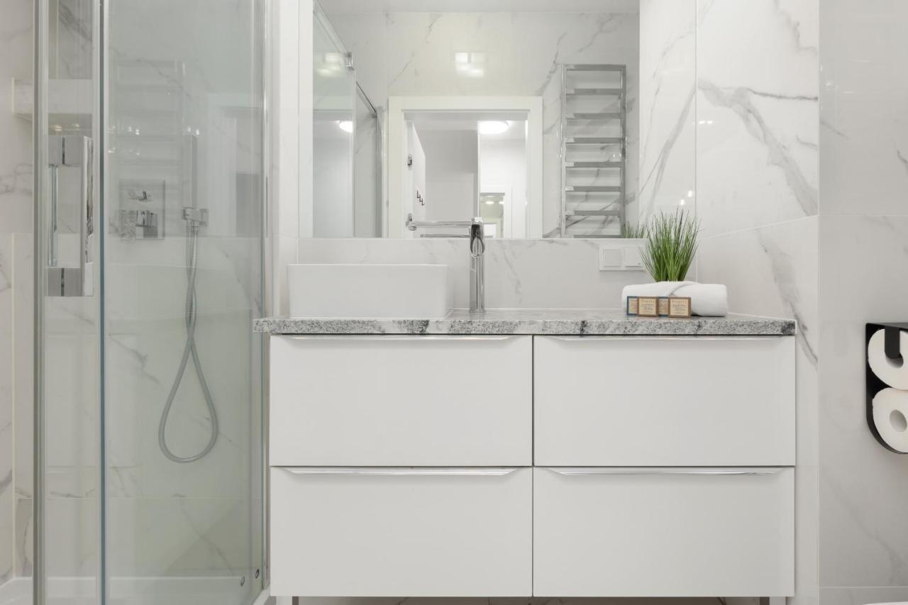 Mennica Deluxe Center By Renters Prestige *