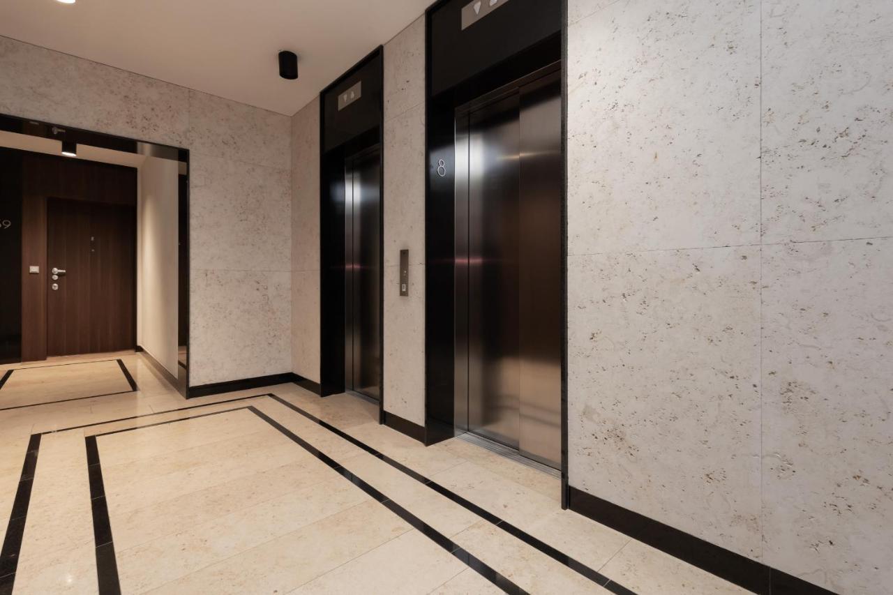 Apartment Mennica Deluxe Center By Renters Prestige *
