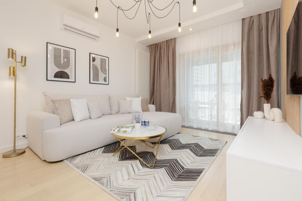Mennica Deluxe Center By Renters Prestige Apartment