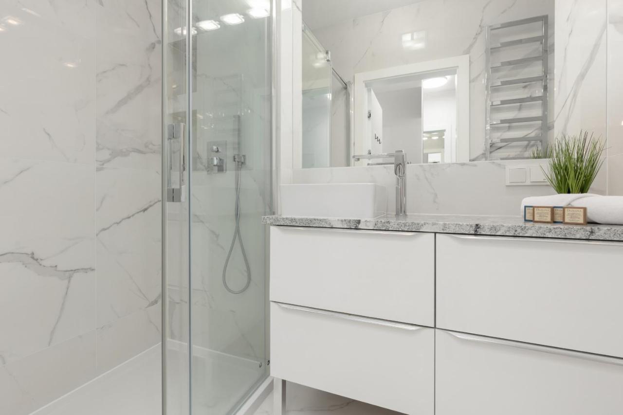 Mennica Deluxe Center By Renters Prestige Apartment *