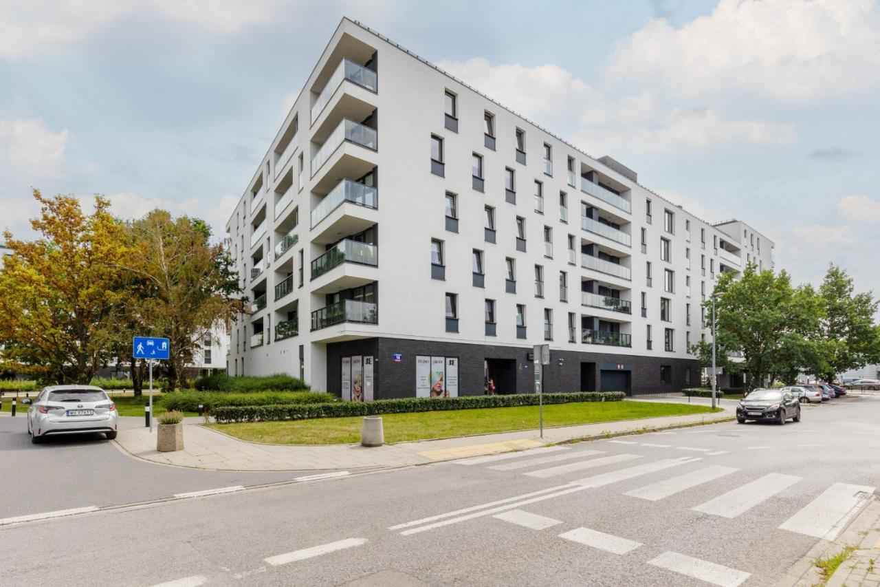 Apartment Trendy With Ac And Parking In By Renters Warsaw