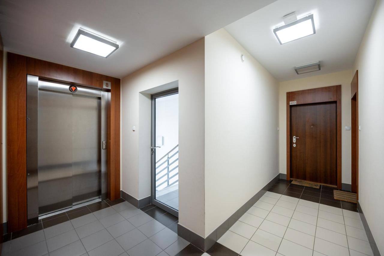 Wola Modern Apartamento *