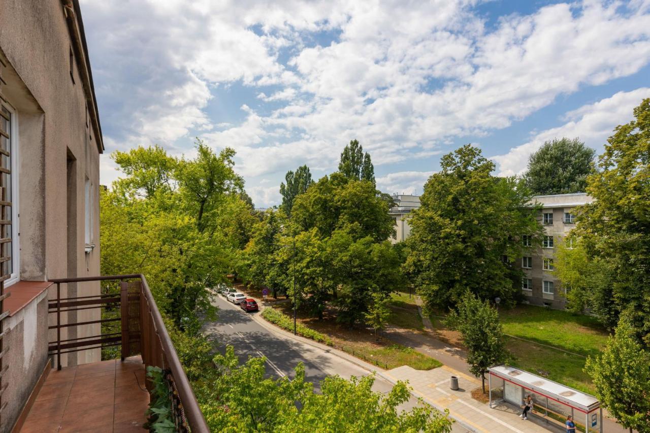 Cozy Studio With Bath Bielany By Renters Apartment *